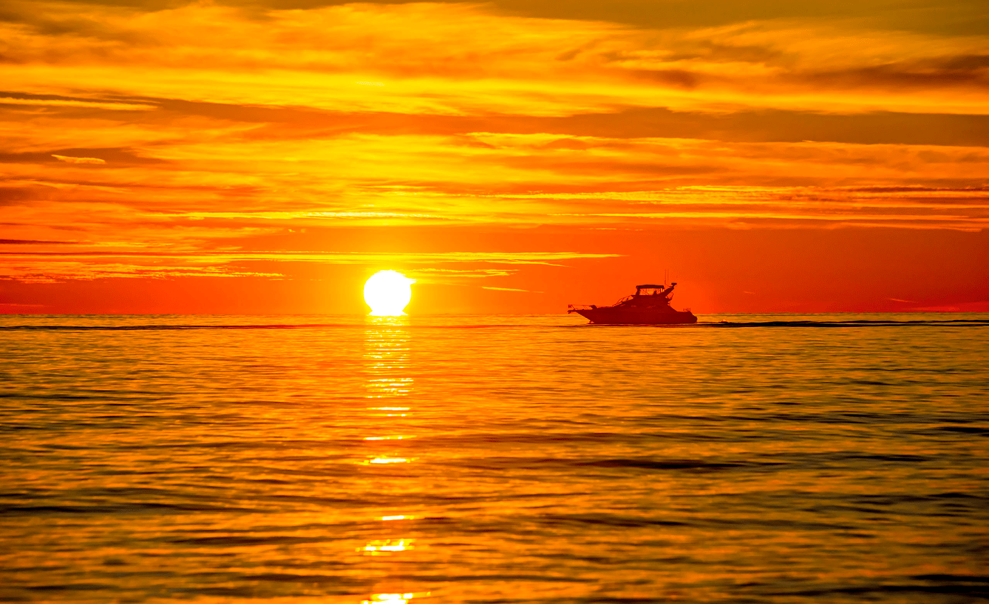 MCBA Boat Cruises Image MCBA Boat Cruises Image